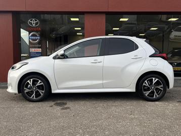 Toyota Yaris 1.5 Hybrid 115 First Edition | Navi | Carplay | beschikbaar voor biedingen