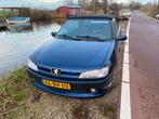 Peugeot 306 1.6 Cabriolet 1997 Blauw, Voorwielaandrijving, 4 cilinders, Cabriolet, Blauw