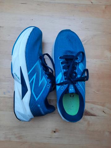New Balance Propel Fuel Cell hardloopschoenen beschikbaar voor biedingen