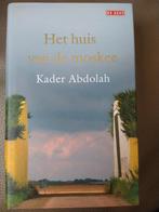 Kader Abdolah - Het huis van de moskee, Kader Abdolah, Ophalen of Verzenden, Zo goed als nieuw, Nederland