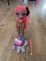 LOL surprise OMG Sports Pop met Accessoires, Ophalen of Verzenden, Gebruikt, Overige typen