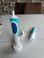 Set van 2 Elektrische Tandenborstel -BrAun-Oral-B, Ophalen of Verzenden, Zo goed als nieuw, Mondverzorging