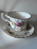 Royal Albert kop en schotel “Moss Rose”, Ophalen of Verzenden, Zo goed als nieuw, Kop en/of schotel