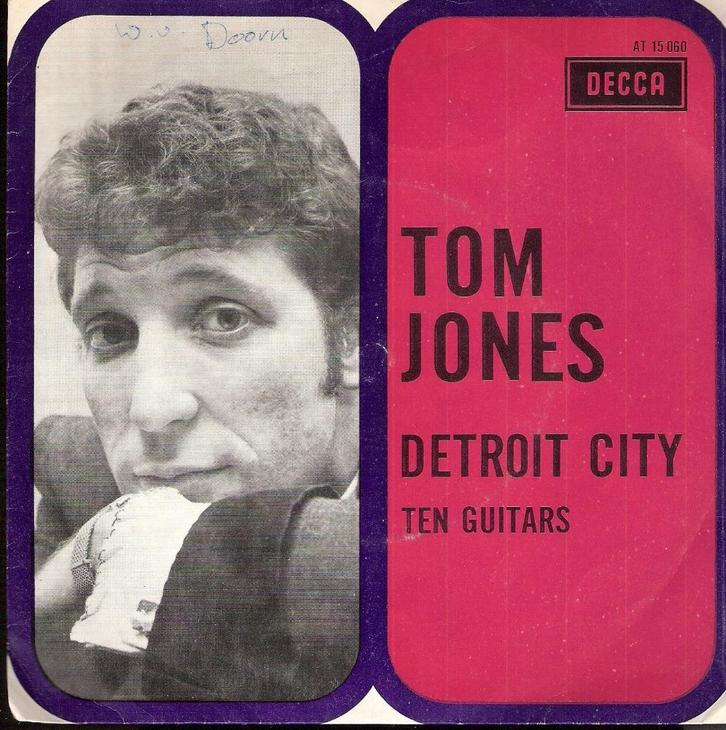 Tom Jones - Detroit City - Ten Guitars -FOTOHOES - 1967, Cd's en Dvd's, Vinyl Singles, Gebruikt, Pop, Ophalen