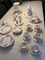 Royal Albert ontbijtservies Lavendel Rose, Huis en Inrichting, Compleet servies, Wedgwood, Zo goed als nieuw, Ophalen