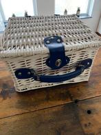Nieuwe Picknickmand met Bestek & Servies, Hobby en Vrije tijd, Picknickmanden, Ophalen