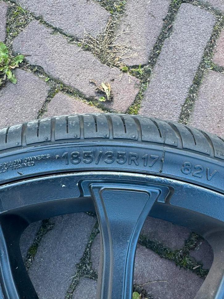Banden en Velgen 185/35R17, Auto-onderdelen, Banden en Velgen, Banden en Velgen, All Season, 17 inch, 185 mm, Personenwagen, Gebruikt