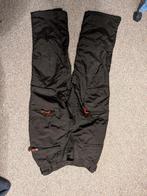 Ski broek maar 140, Kinderen en Baby's, Kinderkleding | Maat 140, Broek, Chamonix, Jongen of Meisje, Ophalen of Verzenden