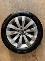 Winterbanden Volkswagen 17 inch Lichtmetalen Velg, Auto-onderdelen, Banden en Velgen, Ophalen, Banden en Velgen, 17 inch, Winterbanden
