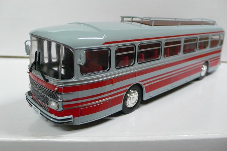 saviem s 53 reisbus   1/43, Hobby en Vrije tijd, Modelauto's | 1:43, Nieuw, Bus of Vrachtwagen, Overige merken, Verzenden