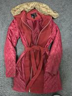 Jas rood nepbont maat 38, Ophalen of Verzenden, Zo goed als nieuw, Maat 38/40 (M), Rood