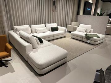 Design on Stock Harris beschikbaar voor biedingen