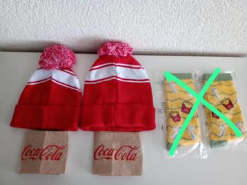 2 COCA COLA Mutsen van McDONALDS beschikbaar voor biedingen
