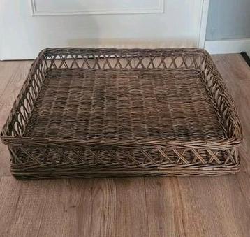 Rieten Dienblad Vierkant - 63cm beschikbaar voor biedingen