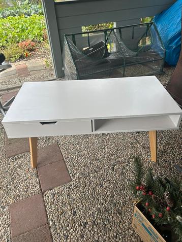 Salon tv tafel wit