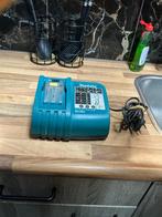 Makita acculader 18 volt, Ophalen of Verzenden, Gebruikt