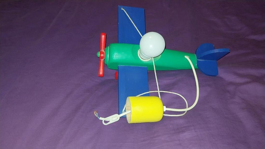 Houten Vliegtuig Lamp, Kindvriendelijk, Zo goed als nieuw, Minder dan 100 cm, Ophalen
