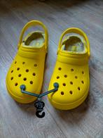 Gevoerde gele Crocs 42/43, Ophalen of Verzenden, Zo goed als nieuw, Geel