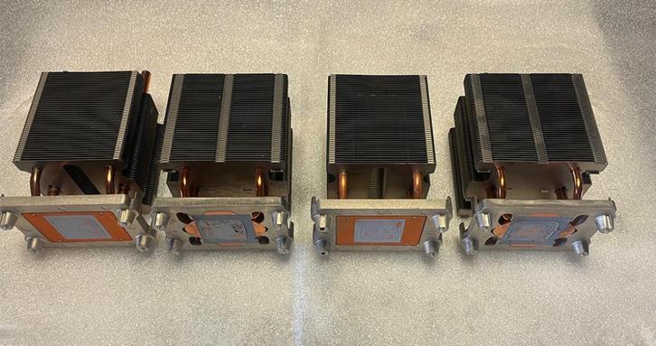 computer koelblok voor CPU, Hobby en Vrije tijd, Elektronica-componenten, Zo goed als nieuw, Ophalen of Verzenden