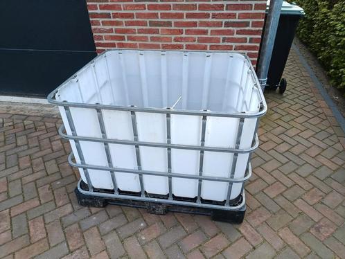 ibc 1000 liter, zonder bovenkant, Tuin en Terras, Regentonnen, Gebruikt, Kunststof, 150 liter of meer, Met kraantje, Ophalen