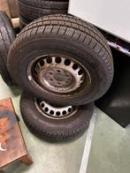 2 bijna nieuwe banden vw crafter oa, Auto-onderdelen, Banden en Velgen, Ophalen, Bestelwagen, 16 inch, Nieuw