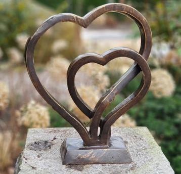2 HARTEN / bronzen beeld / verbinding beschikbaar voor biedingen