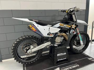 Husqvarna FC 450 Rockstar Factory Edition 25 uur !!!  beschikbaar voor biedingen