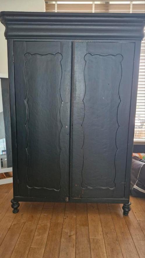 Leuke zwarte broodkast, Huis en Inrichting, Kasten | Buffetkasten, Gebruikt, 150 tot 200 cm, 100 tot 150 cm, 25 tot 50 cm, Ophalen