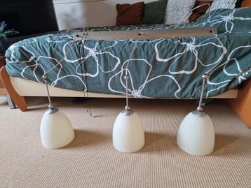 Hanglamp met 3 glazen kappen, dimbaar, 1 meter beschikbaar voor biedingen