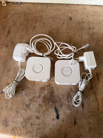 2 philips hue bridge ,vierkante versie , v2 beschikbaar voor biedingen