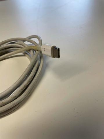 Apple MacBook USB-C Oplader beschikbaar voor biedingen