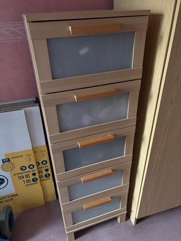 Kast met 5 lades - Opbergruimte beschikbaar voor biedingen