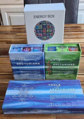 JANOSH / Keys - gifts - tools en energybox ARCTURIANS  beschikbaar voor biedingen