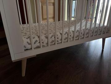 ledikant 65x125 + matras beschikbaar voor biedingen