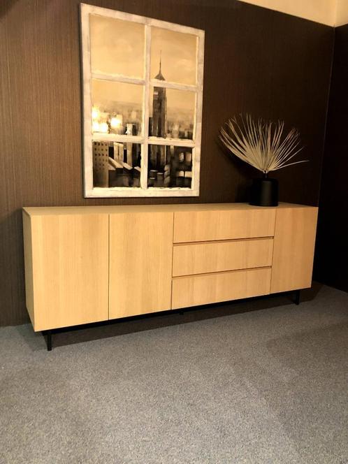 Dressoir Thomas SALE, Huis en Inrichting, Kasten | Dressoirs, Nieuw, 200 cm of meer, 75 cm of meer, Met lade(s), Met deur(en)