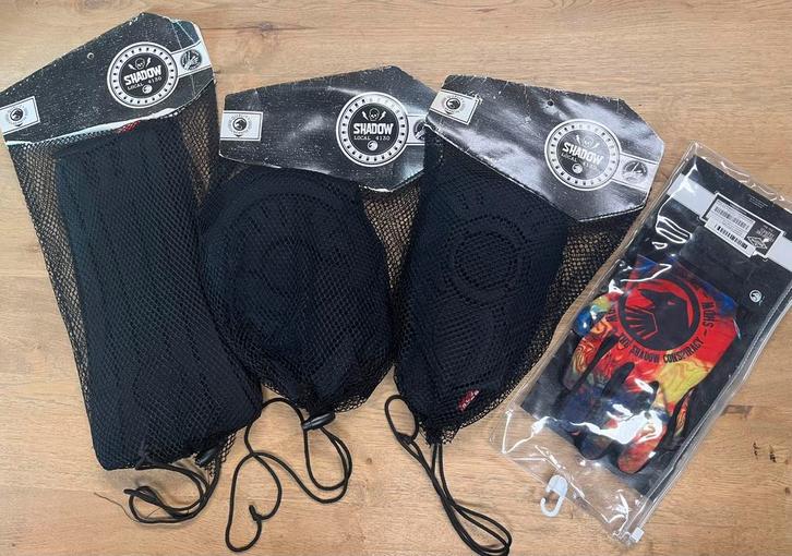 Theshadowconspiracy handschoen/valbescherming bmx/crossfiets, Fietsen en Brommers, Fietsen | Crossfietsen en BMX, Zo goed als nieuw