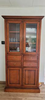 Antieke houten buffetkast met glazen deuren, Antiek en Kunst, Curiosa en Brocante, Ophalen of Verzenden