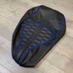 Zadelhoes Vespa Sprint blauw audi rs custom buddydek, Info@jynkx.com, Jynkx, Nieuw, Ophalen of Verzenden