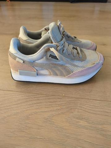 Puma Sneakers Maat 37 - Meisje beschikbaar voor biedingen