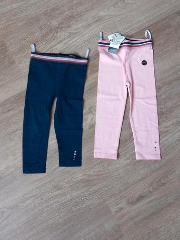 Donkerblauwe en roze legging zeeman maat 86/92.