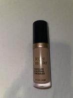 too faced concealer, Ophalen of Verzenden, Zo goed als nieuw, Beige, Gehele gezicht