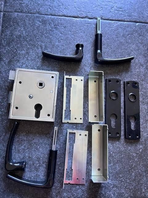 DX Poortslot met dagschoot L+R bruikbaar doornmaat 60 mm, Ophalen of Verzenden, Minder dan 10 meter