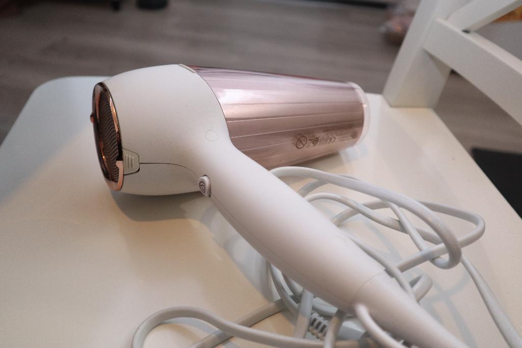 Phillips IONIC MoistureProtect Hair Dryer, Sieraden, Tassen en Uiterlijk, Uiterlijk | Haarverzorging, Ophalen of Verzenden, Zo goed als nieuw