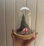 Kerst stolp met kerstboom en rode auto | Kerst decoratie, Ophalen, Gebruikt