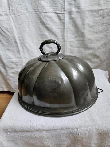 Engels tinnen voedsel deksel van Cornwall Works beschikbaar voor biedingen