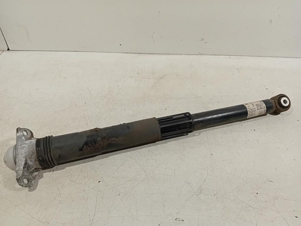 Schokbreker links achter Volkswagen Golf, Onderdelen@venauto.nl, Van der Ven Autorecycling B.V., Gebruikt, Ettenseweg 76, 4706 PB Roosendaal, The Netherlands