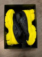 adidas x Raf Simons Ozweego Bright Yellow Night Navy, Kleding | Heren, Schoenen, Ophalen of Verzenden, Zo goed als nieuw