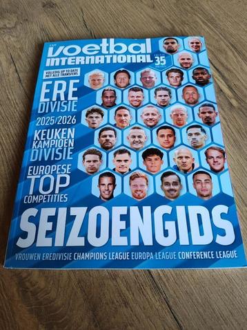 Voetbal International seizoengids 2025/2026 NIEUW beschikbaar voor biedingen