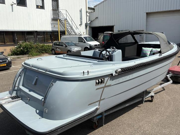 Sloep: Topcraft 605 Tender (2017) + Tohatsu 50pk + Zonnedek, Watersport en Boten, Sloepen, Gebruikt, 50 tot 70 pk, 6 meter of meer