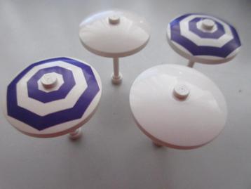 nr. 7950, 4 parasolletjes. Verzenden is mogelijk. beschikbaar voor biedingen